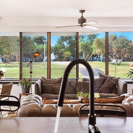 Byron Pacific Apartments - On Clarkes Beach Byron Bay Exterior photo