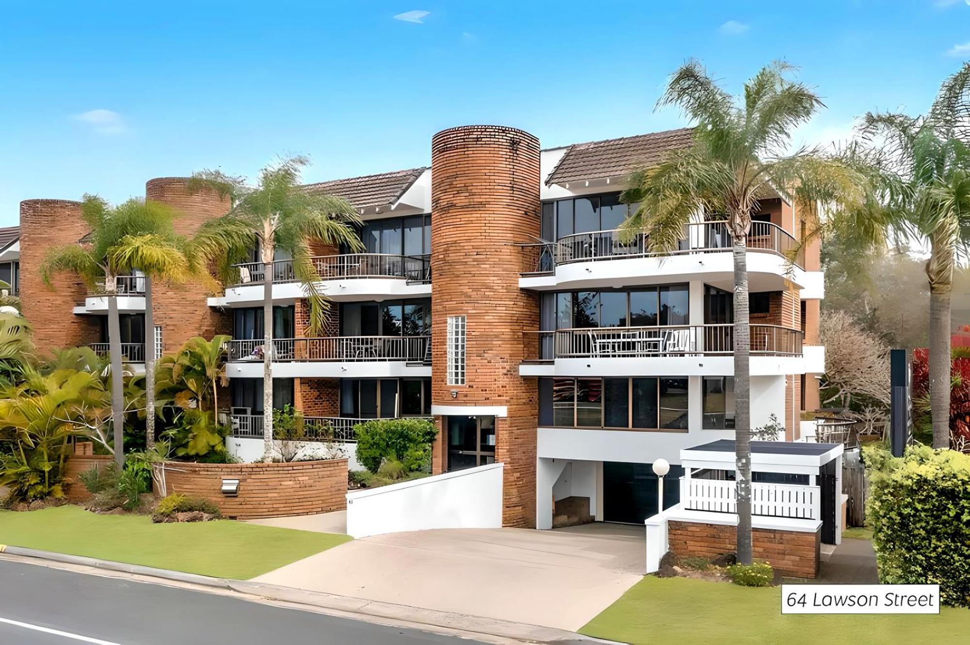 Byron Pacific Apartments - On Clarkes Beach Byron Bay Exterior photo